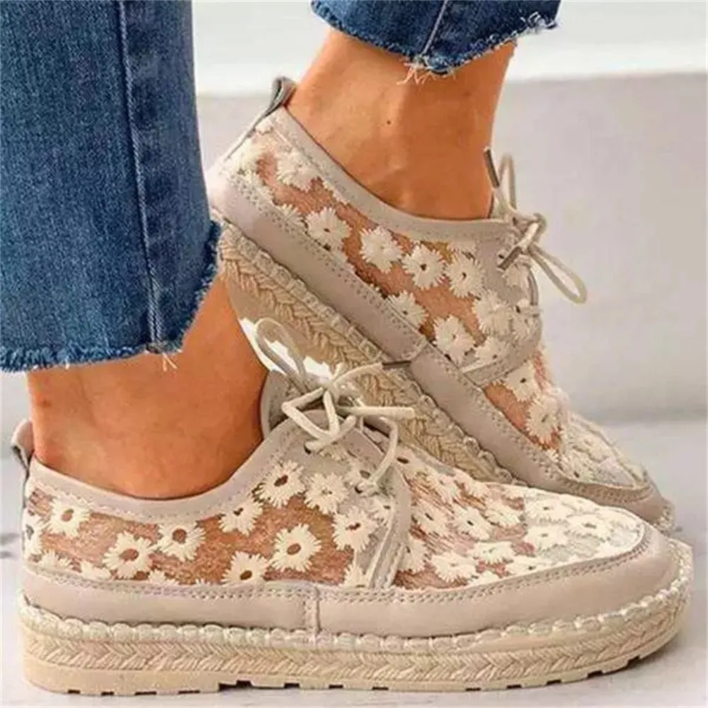 Amozae-  Summer Comfortable Loafers Women's Retro Mesh Breathable Flat Casual Shoes 35-40 Hollow Embroidery Lace Up Female Sneakers