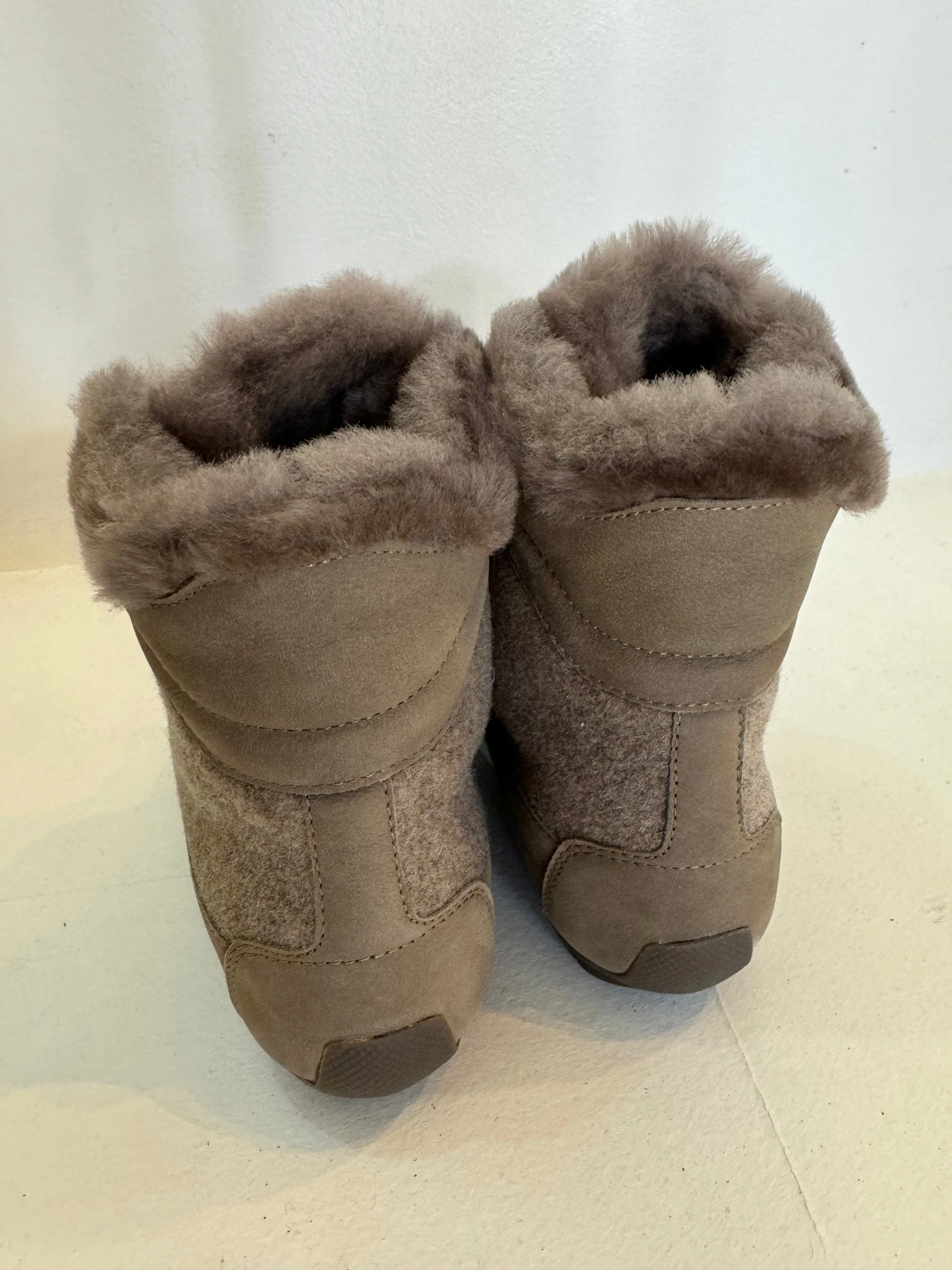 Candice Cooper Vancouver Felt Sheepskin High Top Sneaker