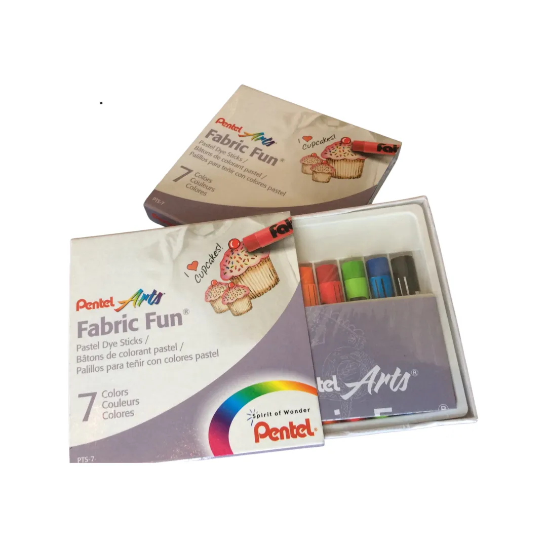 Fabric fun by Pentel