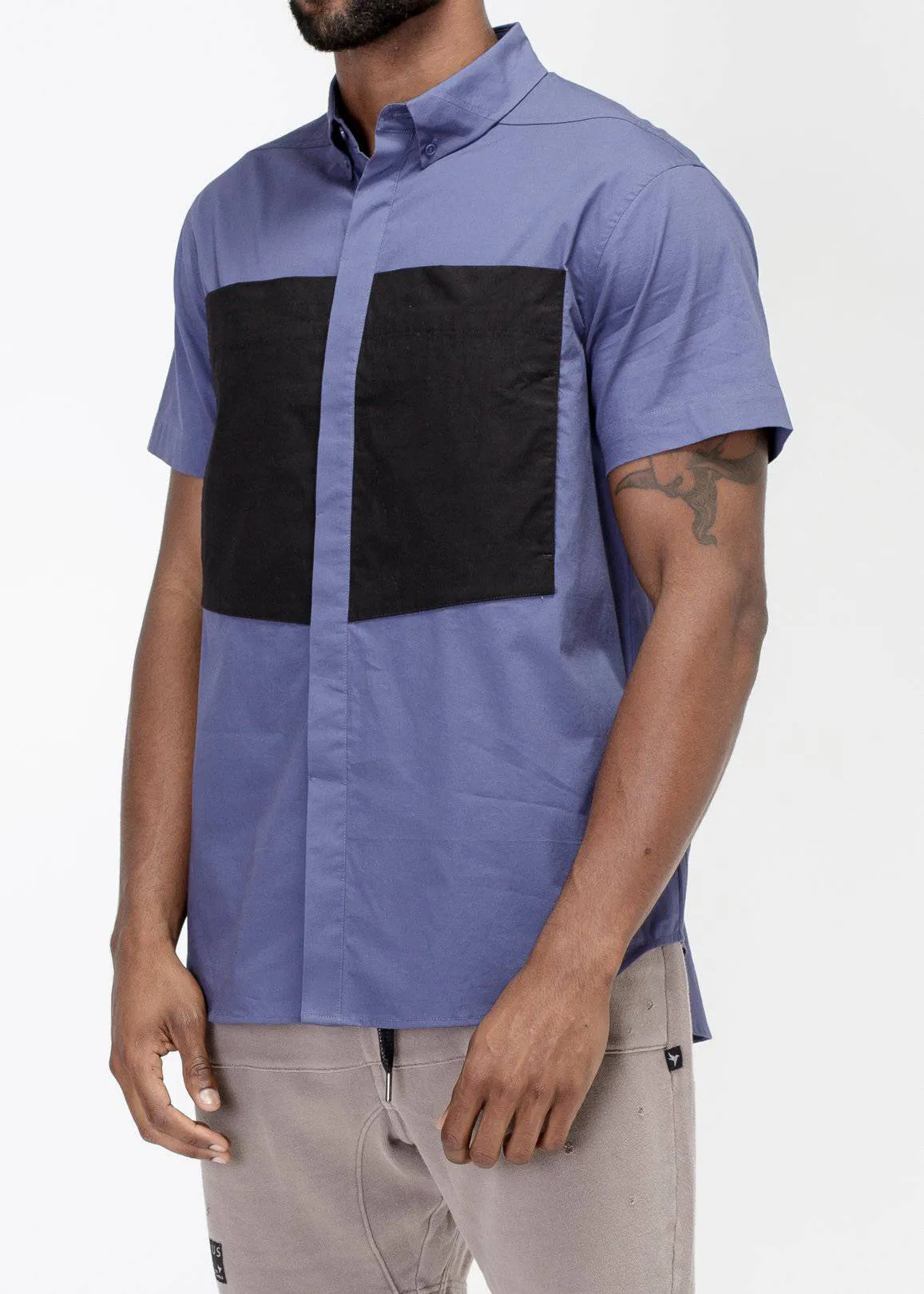 Konus Men's Short Sleeve Button Up in Cobalt