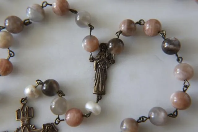 Natural Mother Mary Rosary