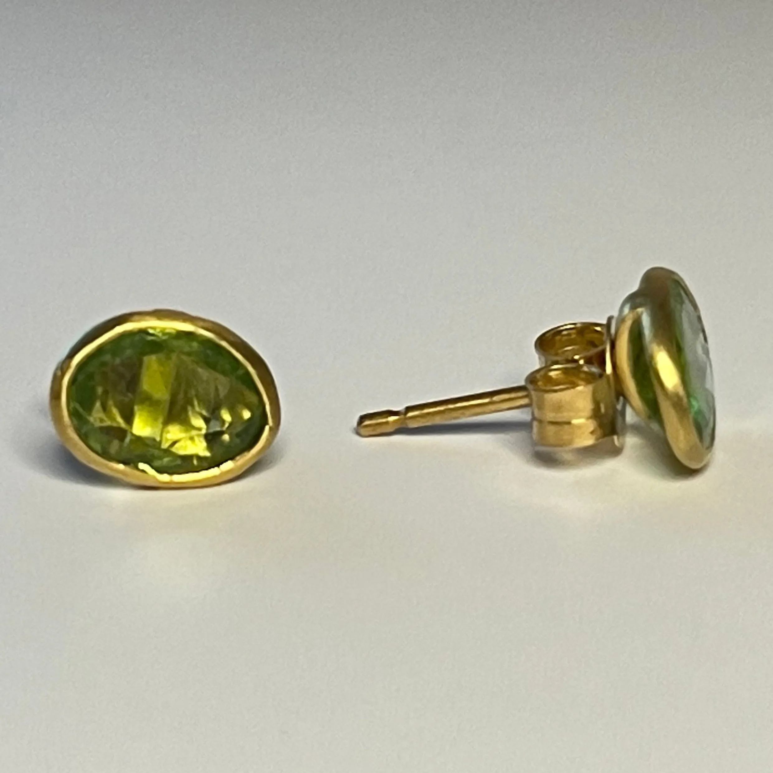 Peridot Classic Studs