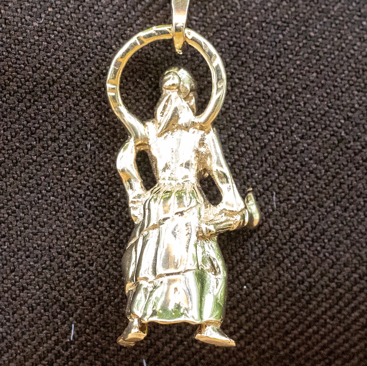 Queen Mary Pendant