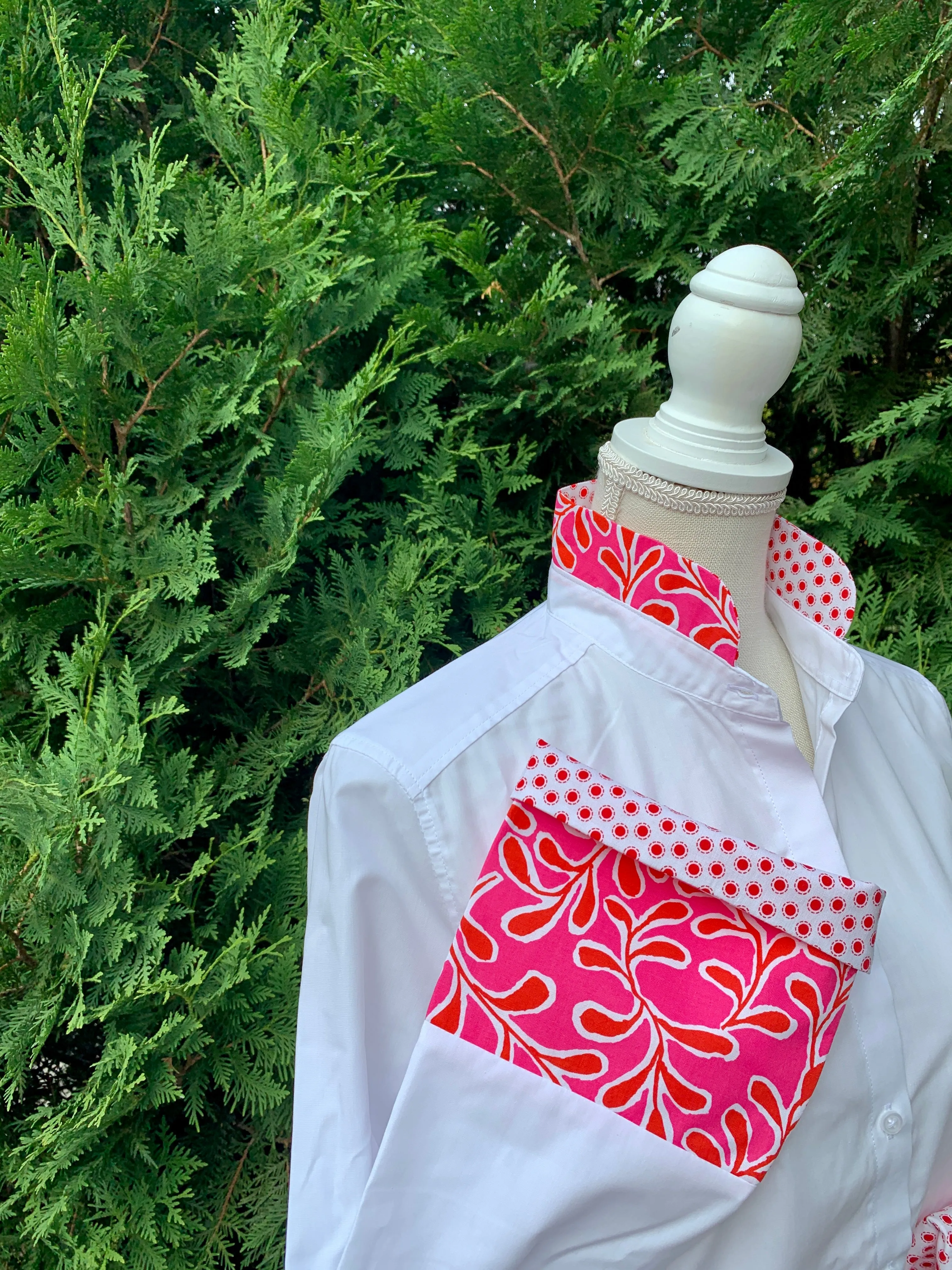 SALE - S ONLY - Beth Bell Sleeve - White w/Pink Red Paisley w Red Dot Paisley (LB43) *FINAL SALE*