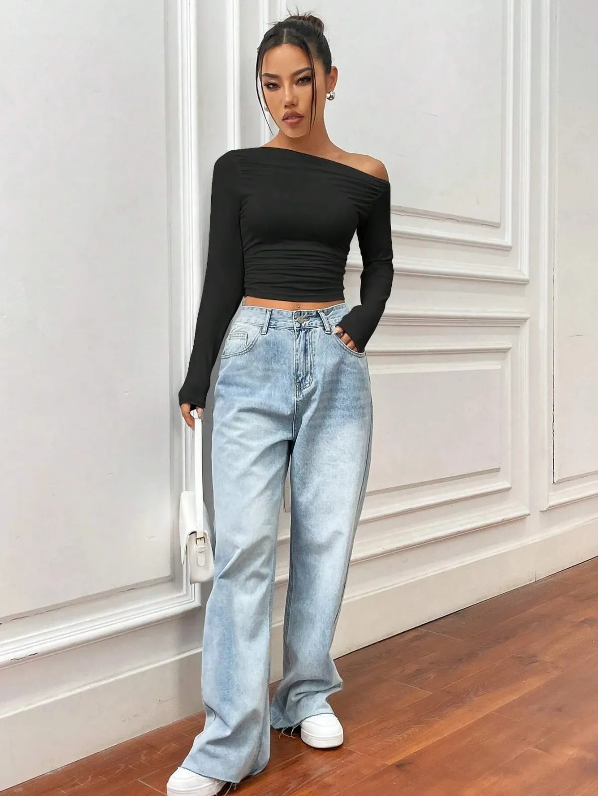 SOLID COLOR ASYMMETRIC COLLAR PLEATED CROPPED TOP